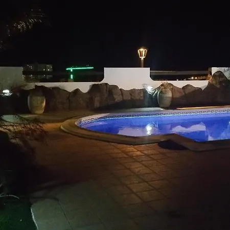 Ferienhaus In Adeje Mit Beheiztem Pool *