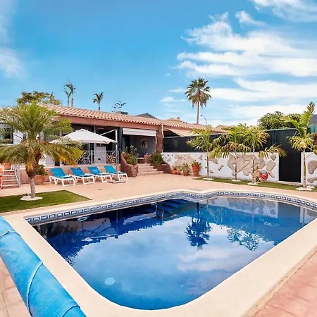 Ferienhaus In Adeje Mit Beheiztem Pool Tatil Evi