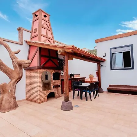 Ferienhaus In Adeje Mit Beheiztem Pool Tatil Evi *